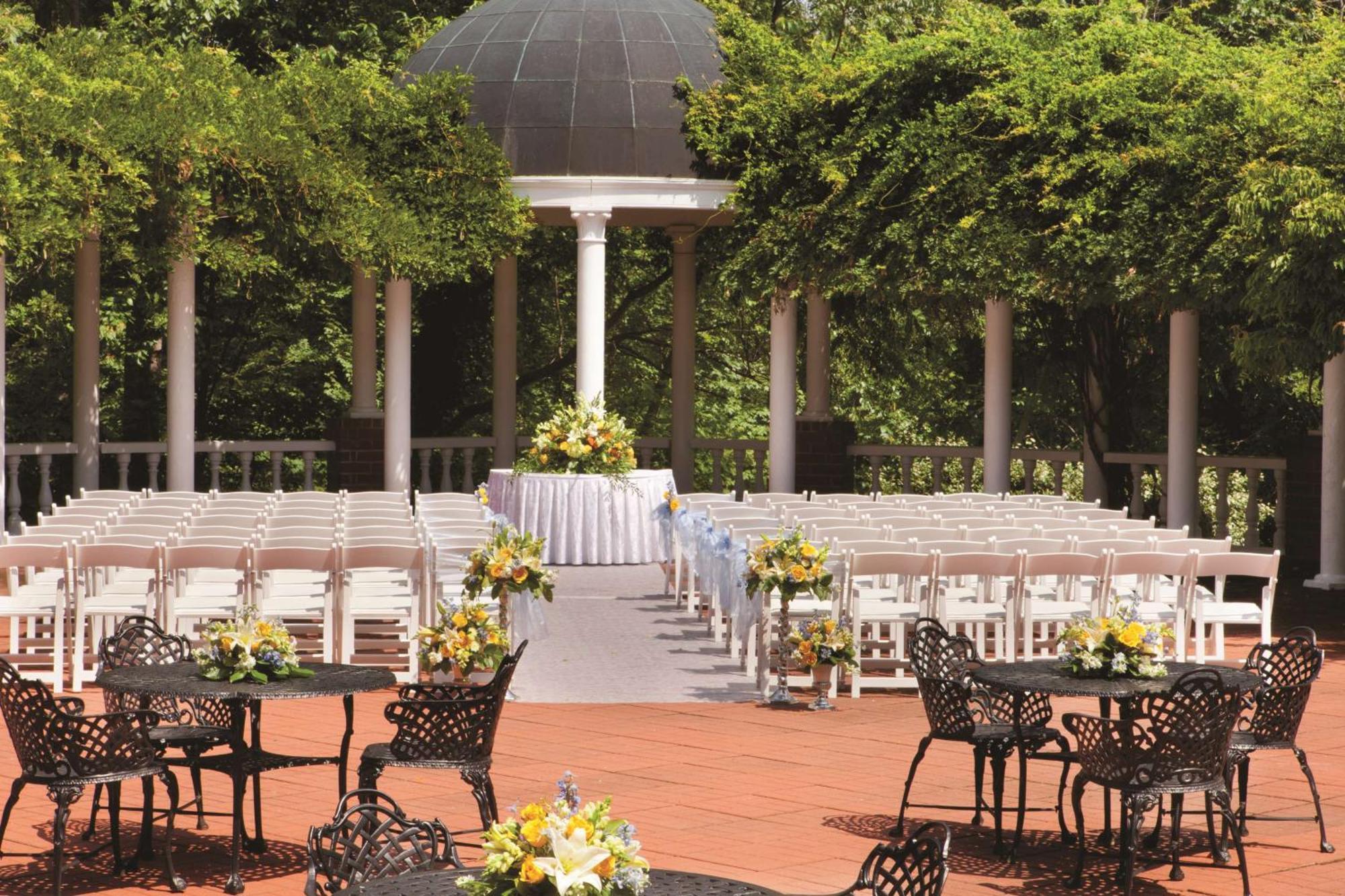 Doubletree By Hilton Charlottesville Eksteriør billede